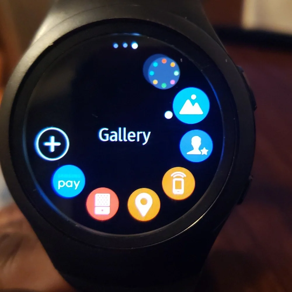 Samsung Gear S2 Smartwatch - Black